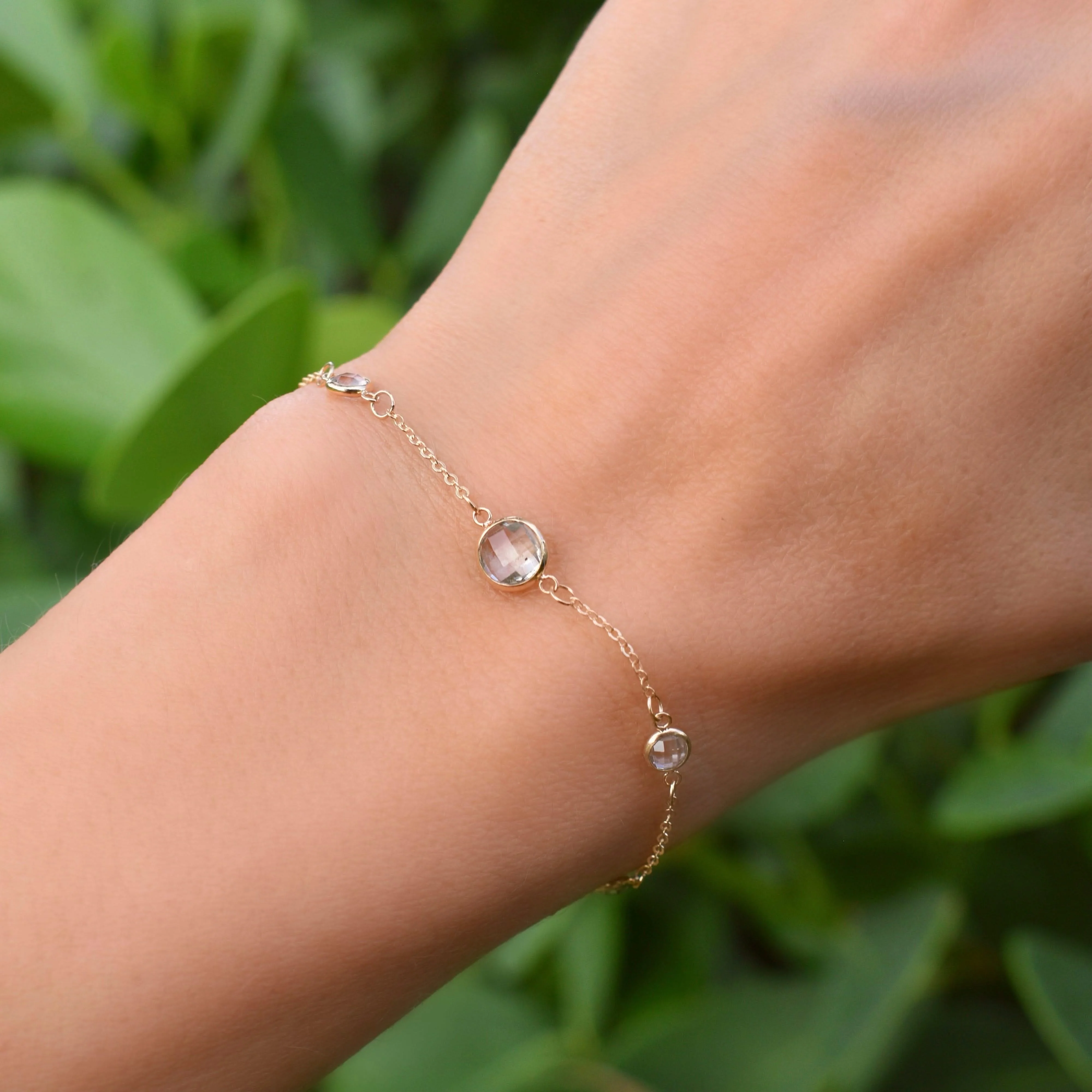 1 Grand & 4 Petite White Topaz Bracelet in 14k Gold (April) - Image 3