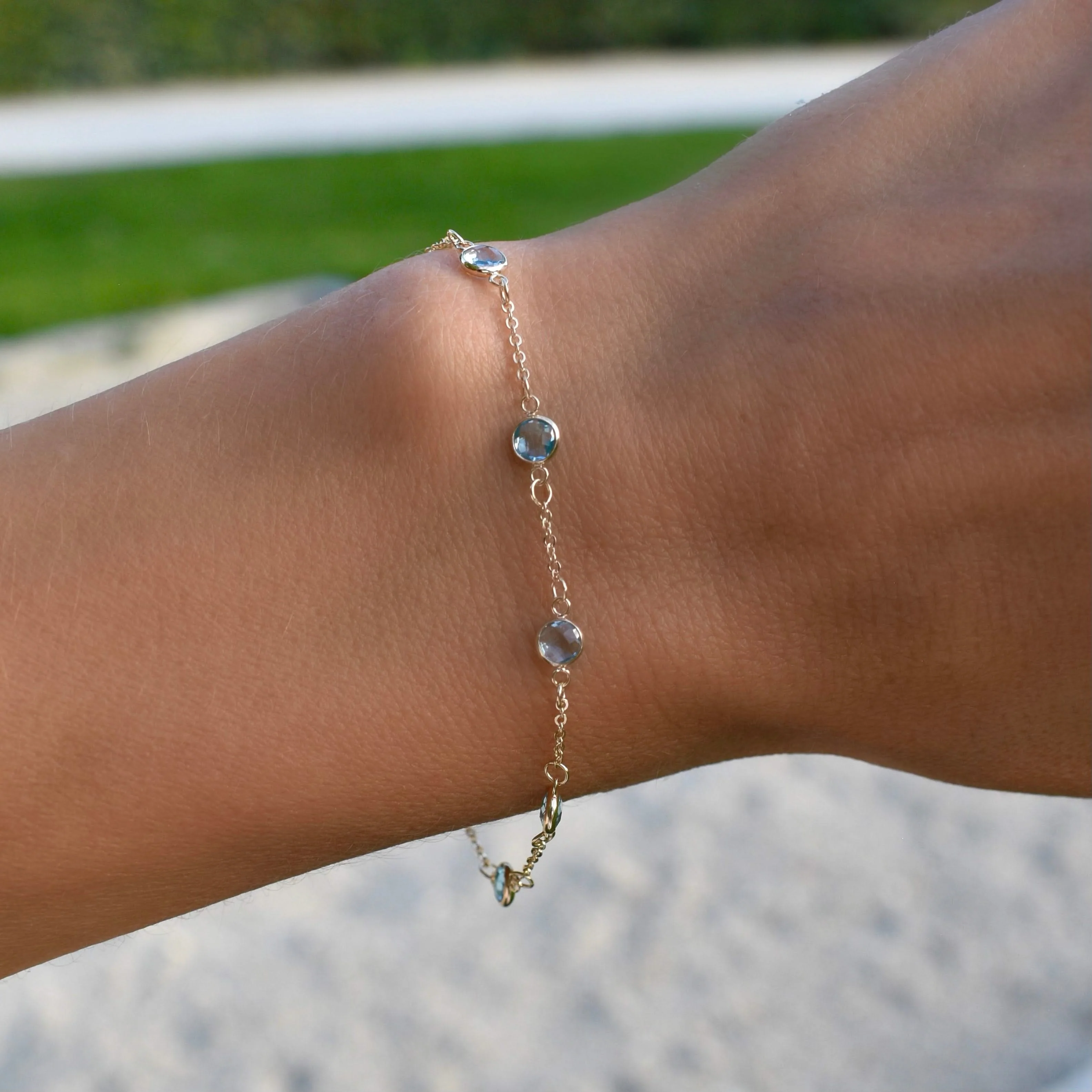 Bayberry 7 Nantucket Blue Topaz Bracelet in 14k Gold (December) - Image 3