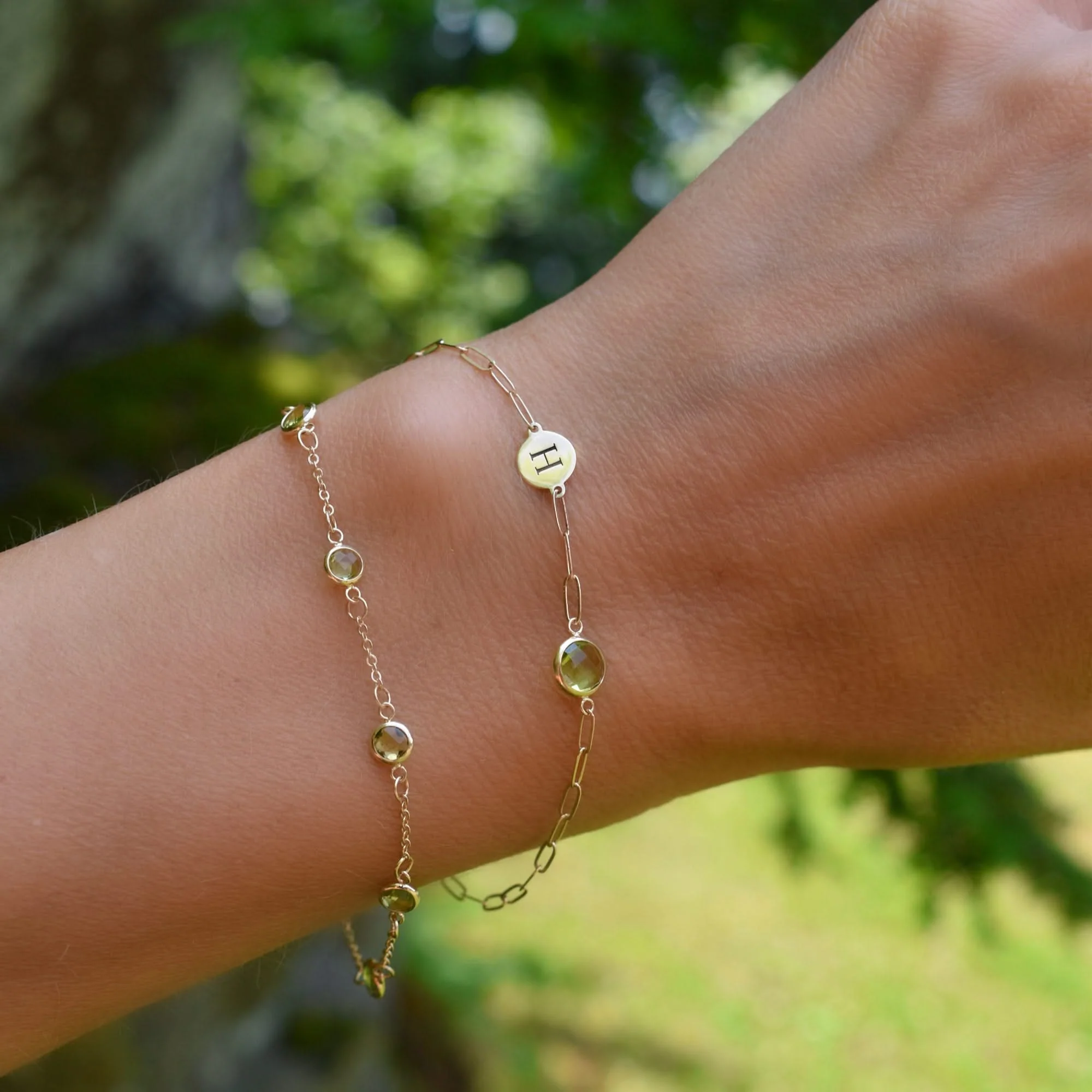 Bayberry 7 Peridot Bracelet in 14k Gold (August) - Image 9