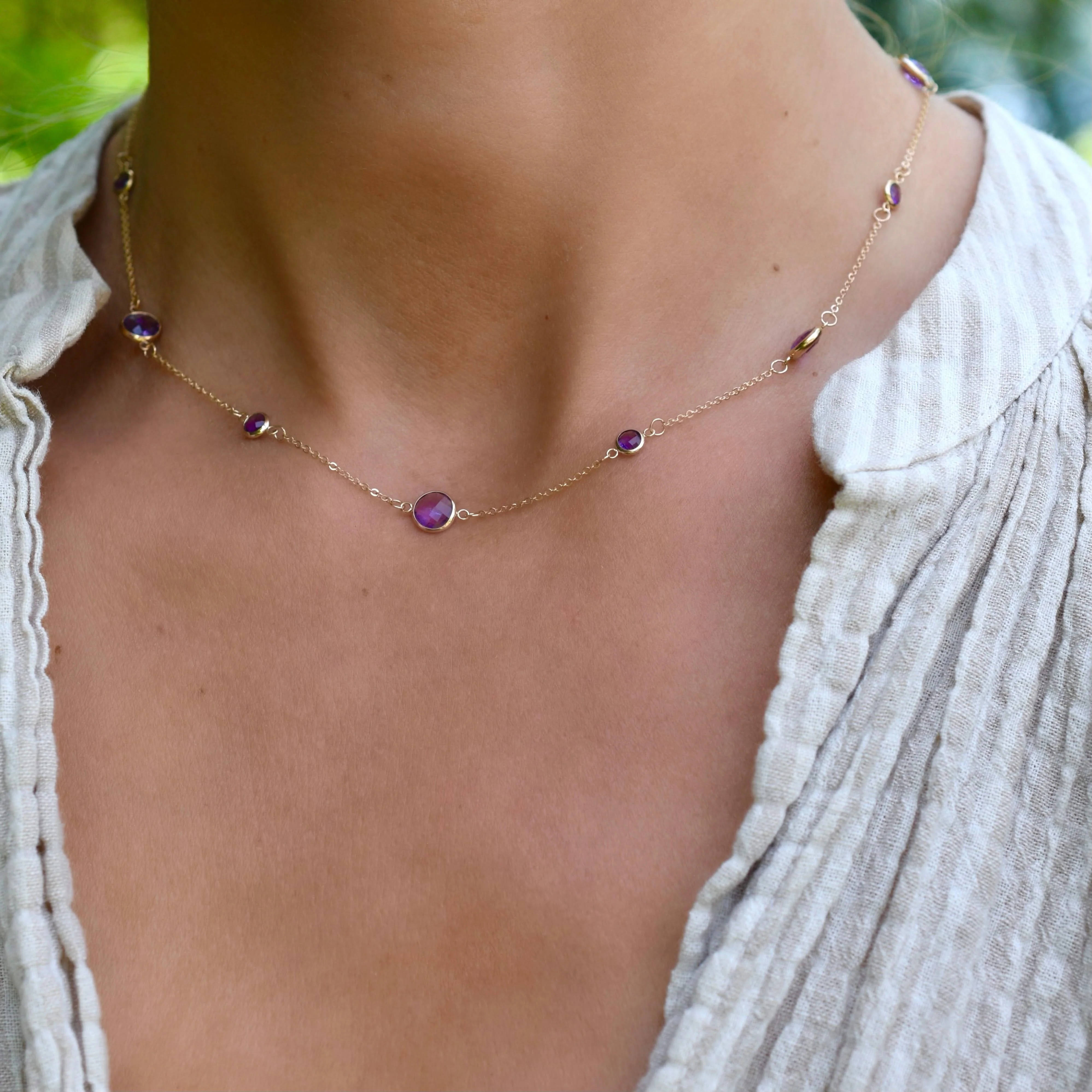 Bayberry Grand & Petite 11 Amethyst Necklace in 14k Gold (February) - Image 3