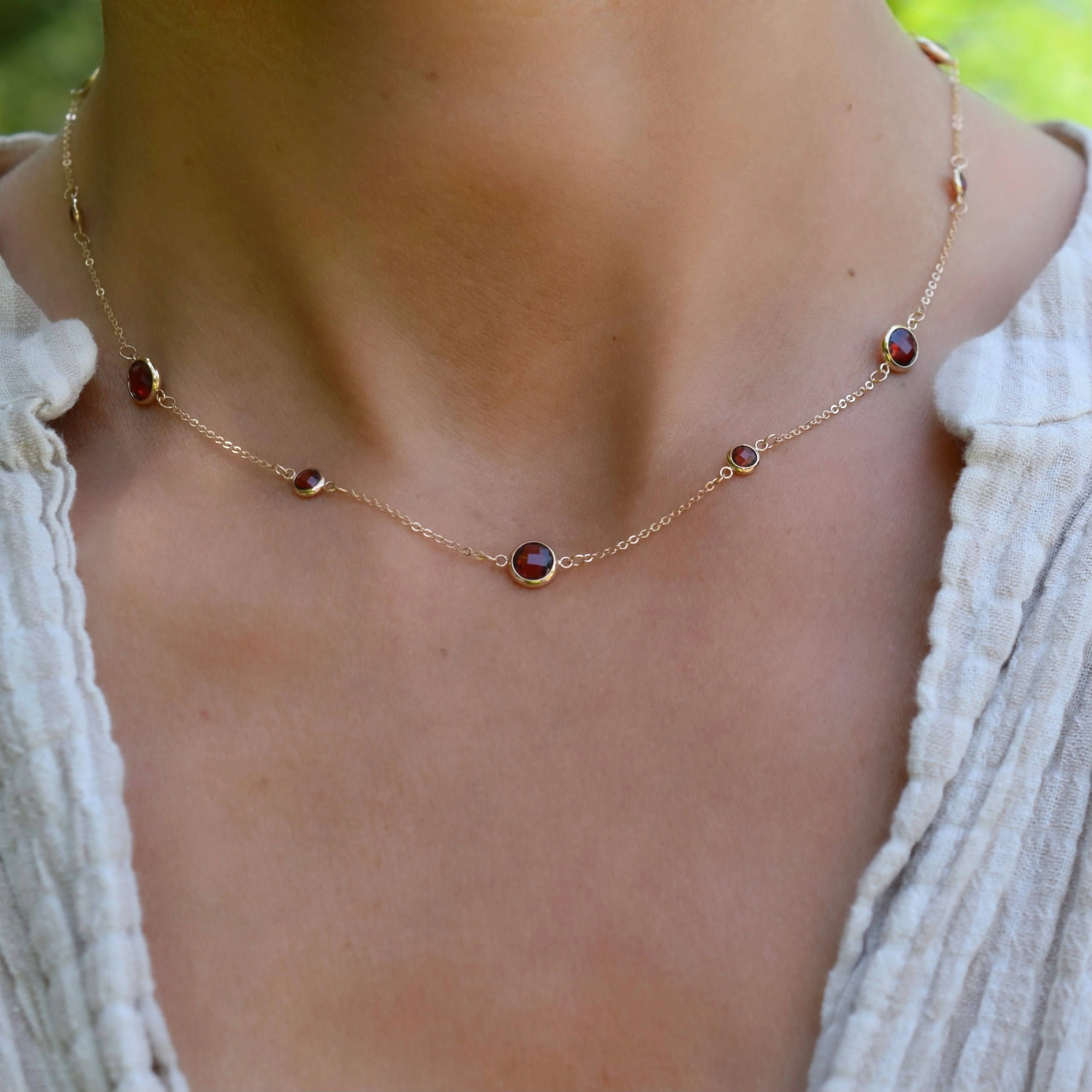 Bayberry Grand & Petite 11 Garnet Necklace in 14k Gold (January) - Image 2