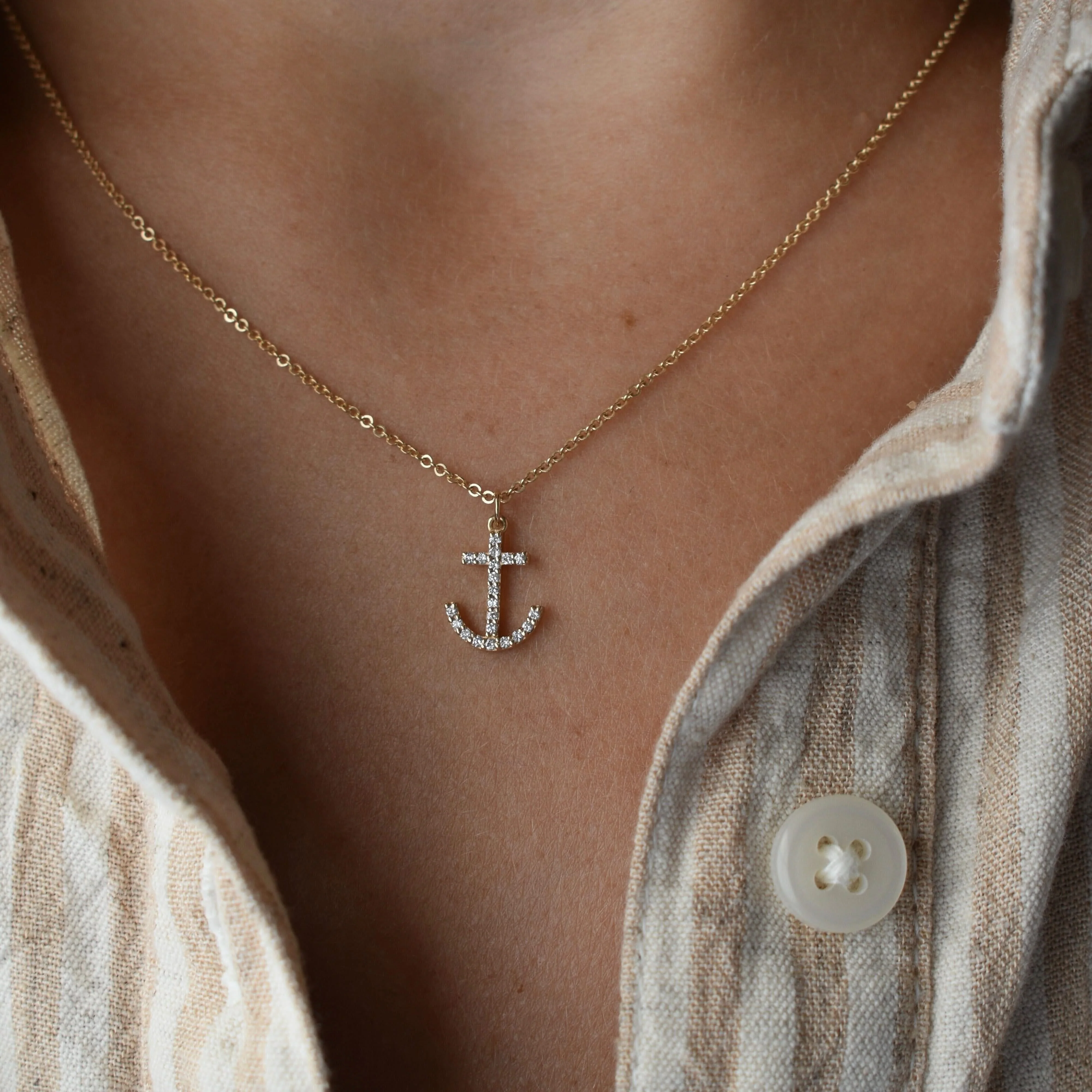 Diamond Anchor Pendant with Classic Chain in 14k Gold - Image 3