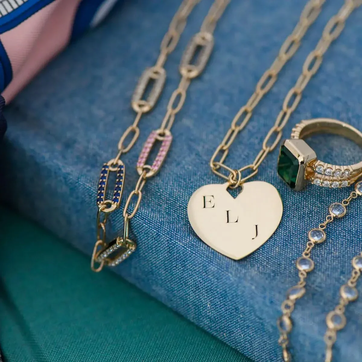 Engravable Large Flat Heart Pendant with ADELAIDE Chain in 14k Gold - Image 13