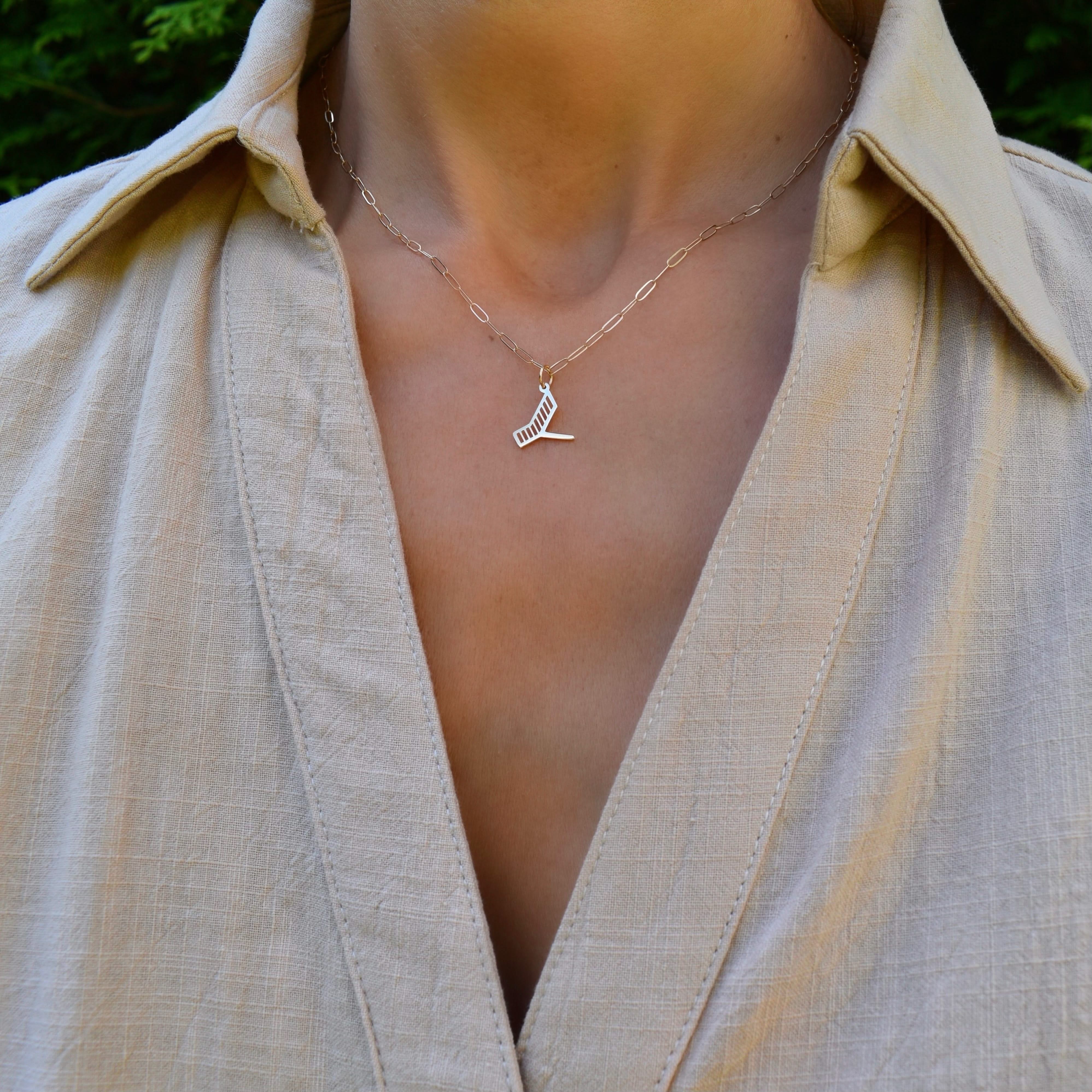 Essex Letter Y Pendant in 14k Gold - Image 2