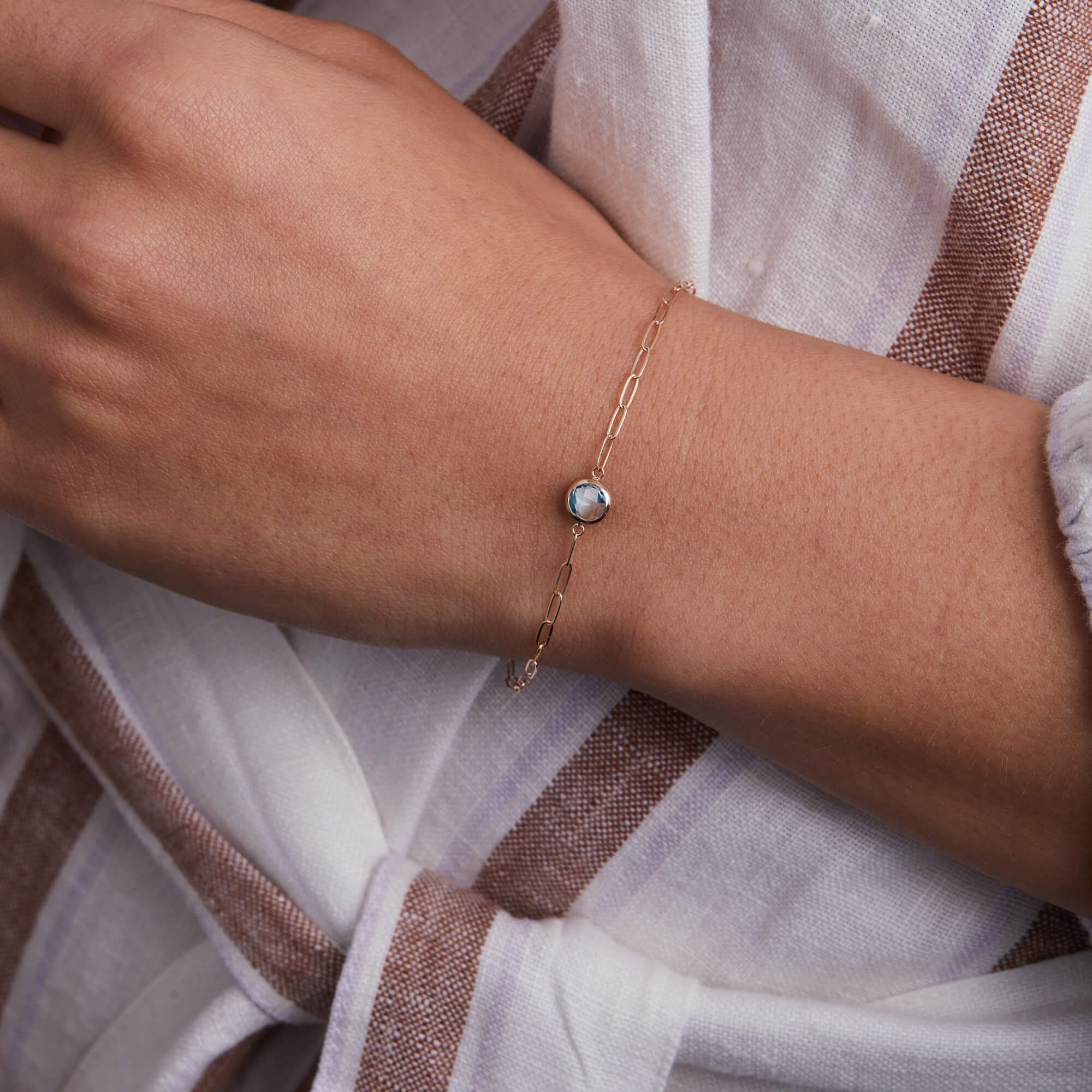 Grand 1 Aquamarine Adelaide Mini Bracelet in 14k Gold (March) - Image 3