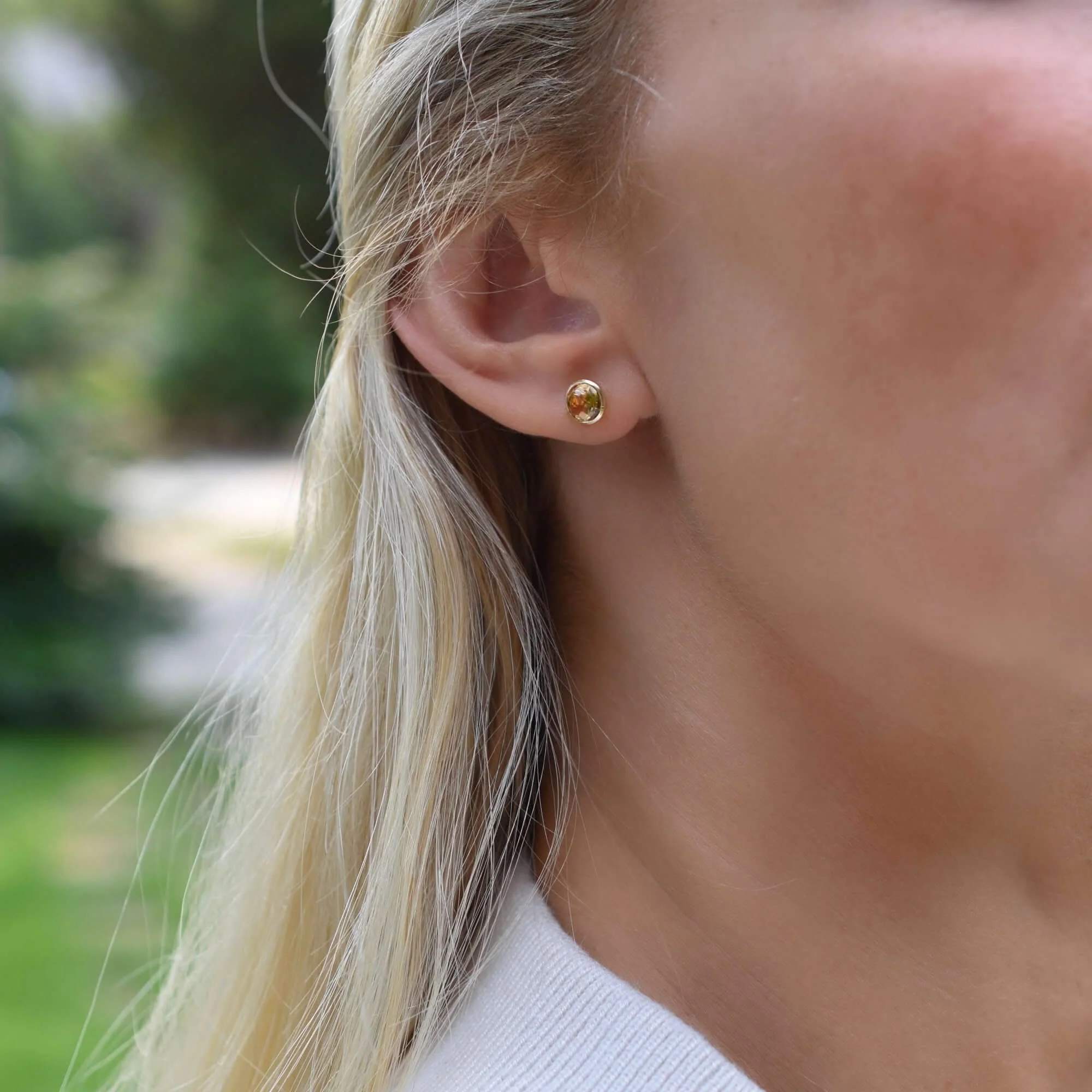 Grand 1 Citrine Necklace and Earrings Set in 14k Gold (November) - Image 9
