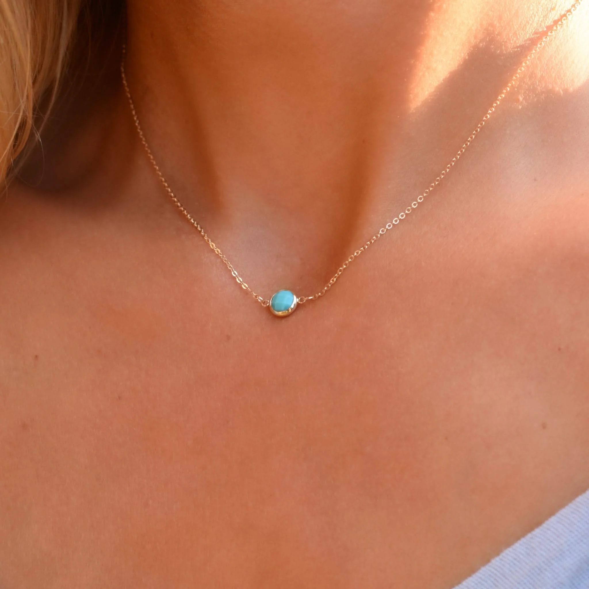Grand 1 Turquoise Necklace and Earrings Set in 14k Gold (December) - Image 11