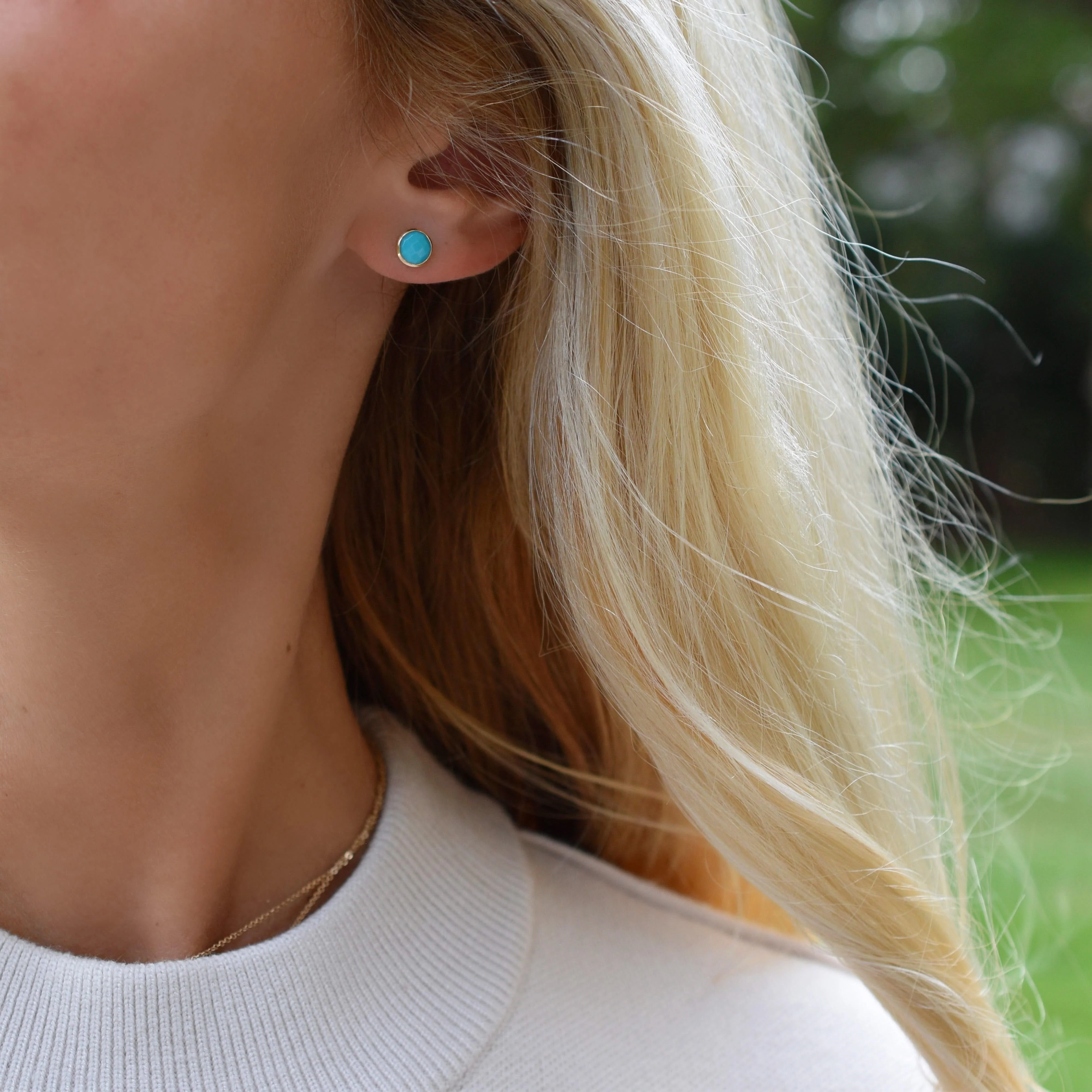 Grand 1 Turquoise Necklace and Earrings Set in 14k Gold (December) - Image 12
