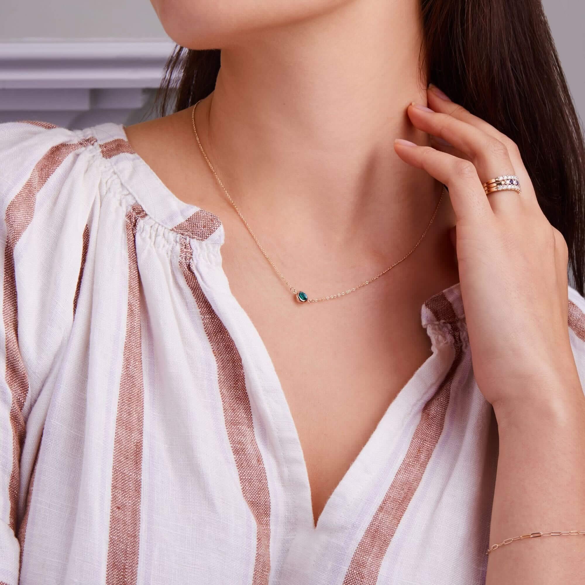 Grand 1 Emerald Necklace in 14k Gold (May) - Image 2