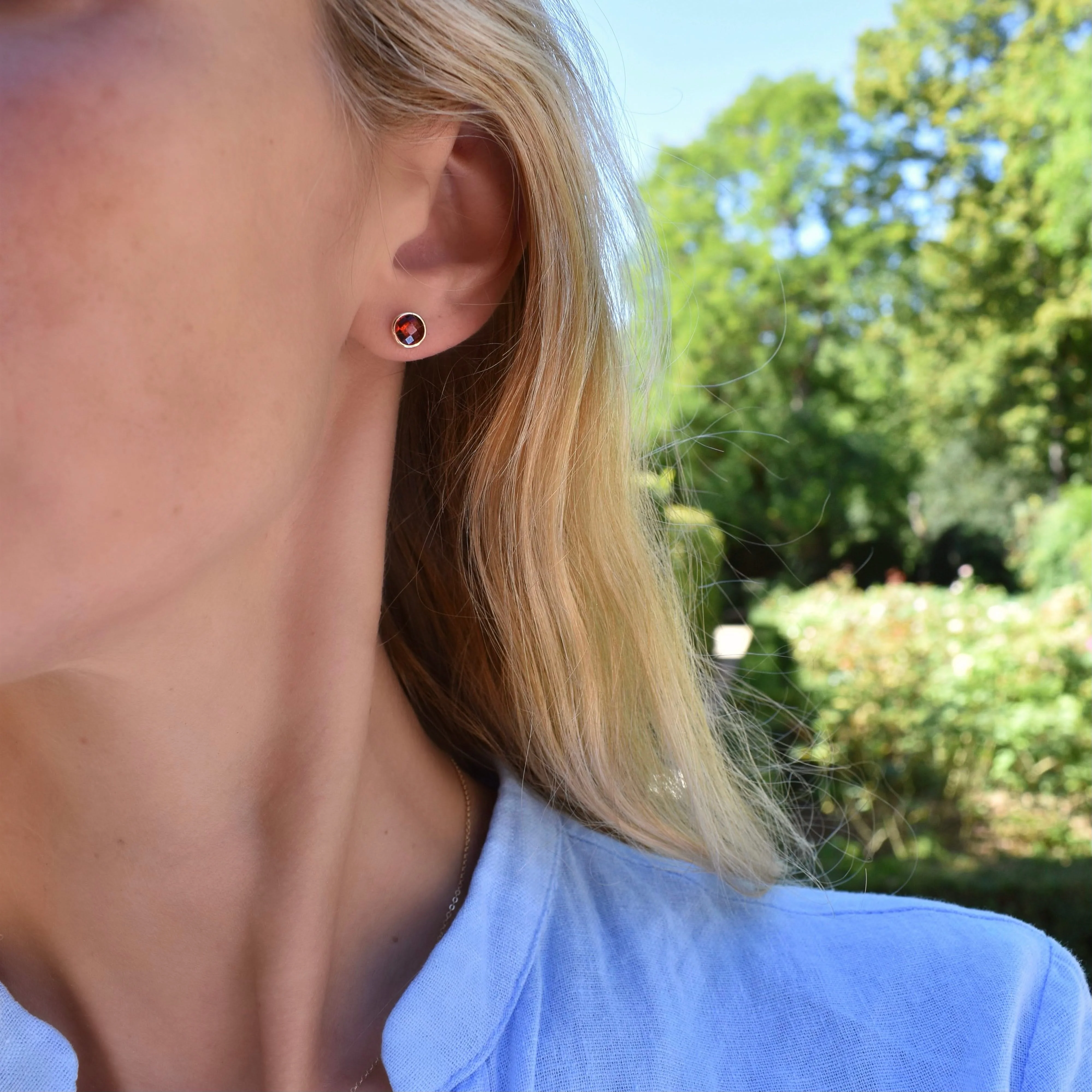 Grand Garnet Stud Earrings in 14k Gold (January) - Image 8