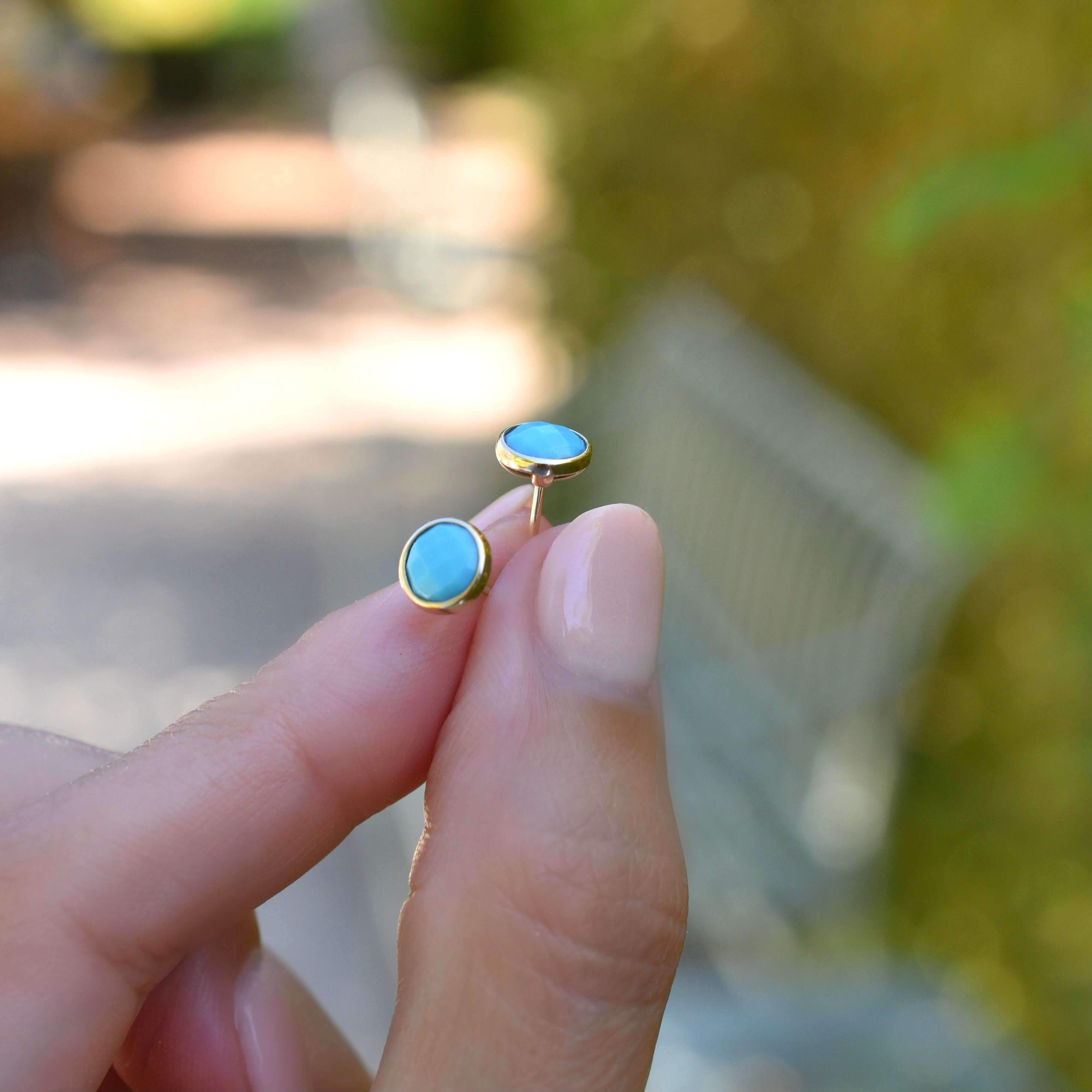 Grand Turquoise Stud Earrings in 14k Gold (December) - Image 6