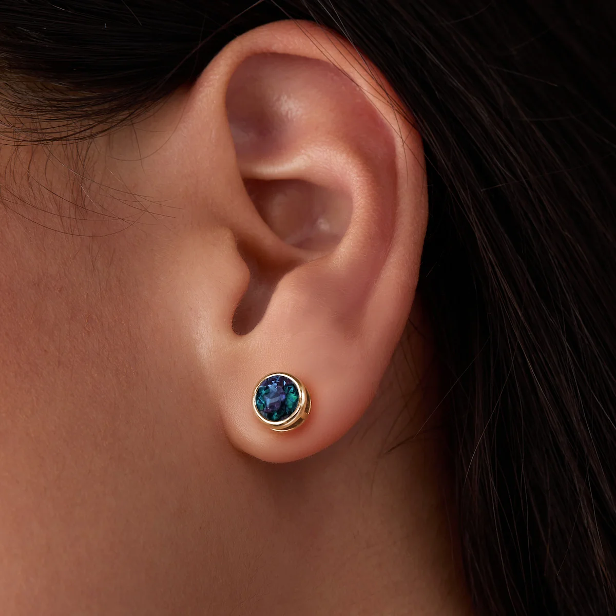 Jamestown Alexandrite Stud Earrings in 14k Gold (June) - Image 6