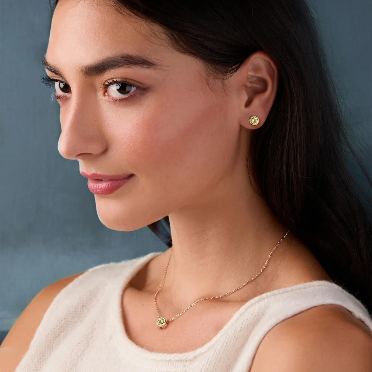 Jamestown Lemon Verbena Quartz Solitaire Necklace in 14k Gold (August) - Image 2