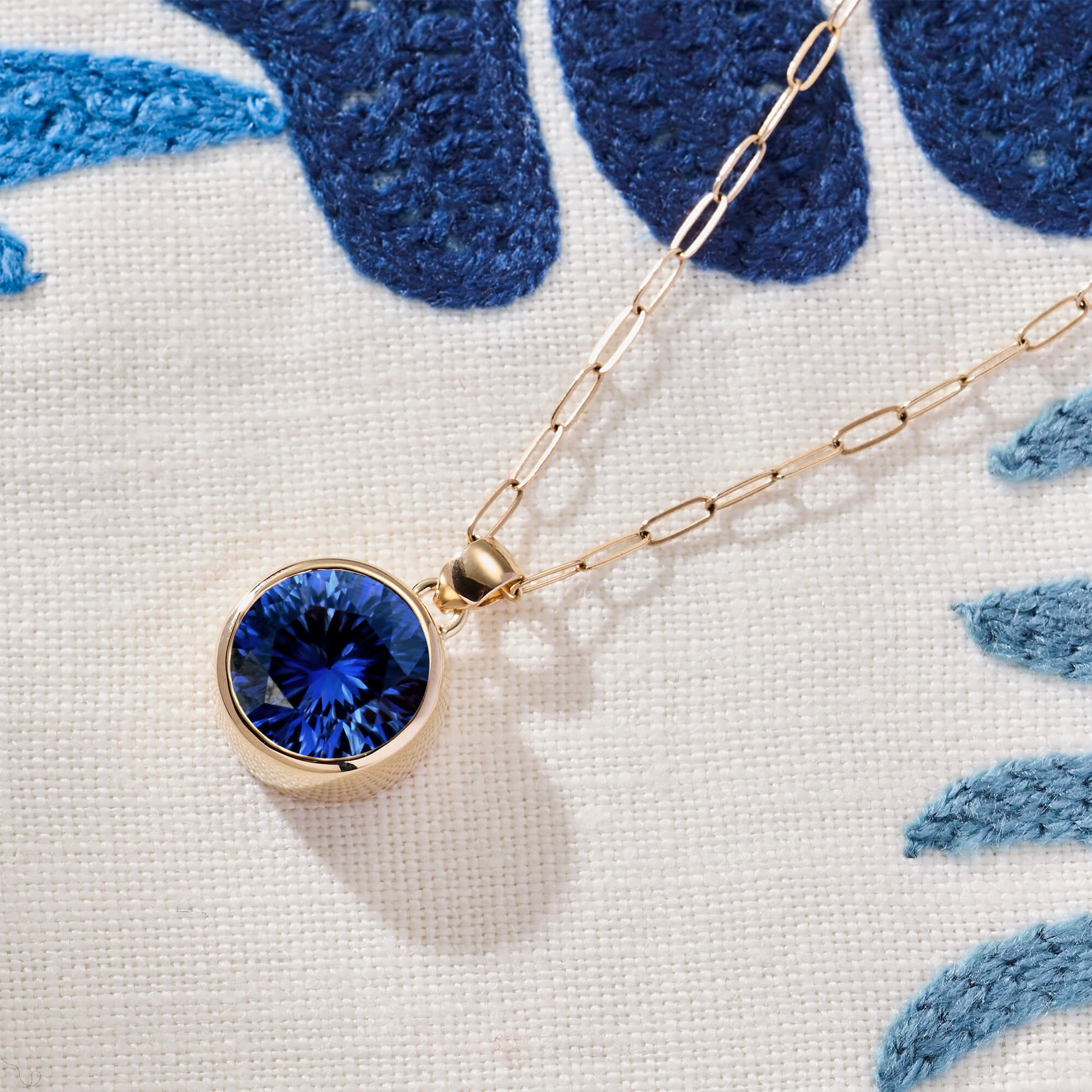 Jamestown Sapphire Pendant in 14k Gold (September) - Image 6