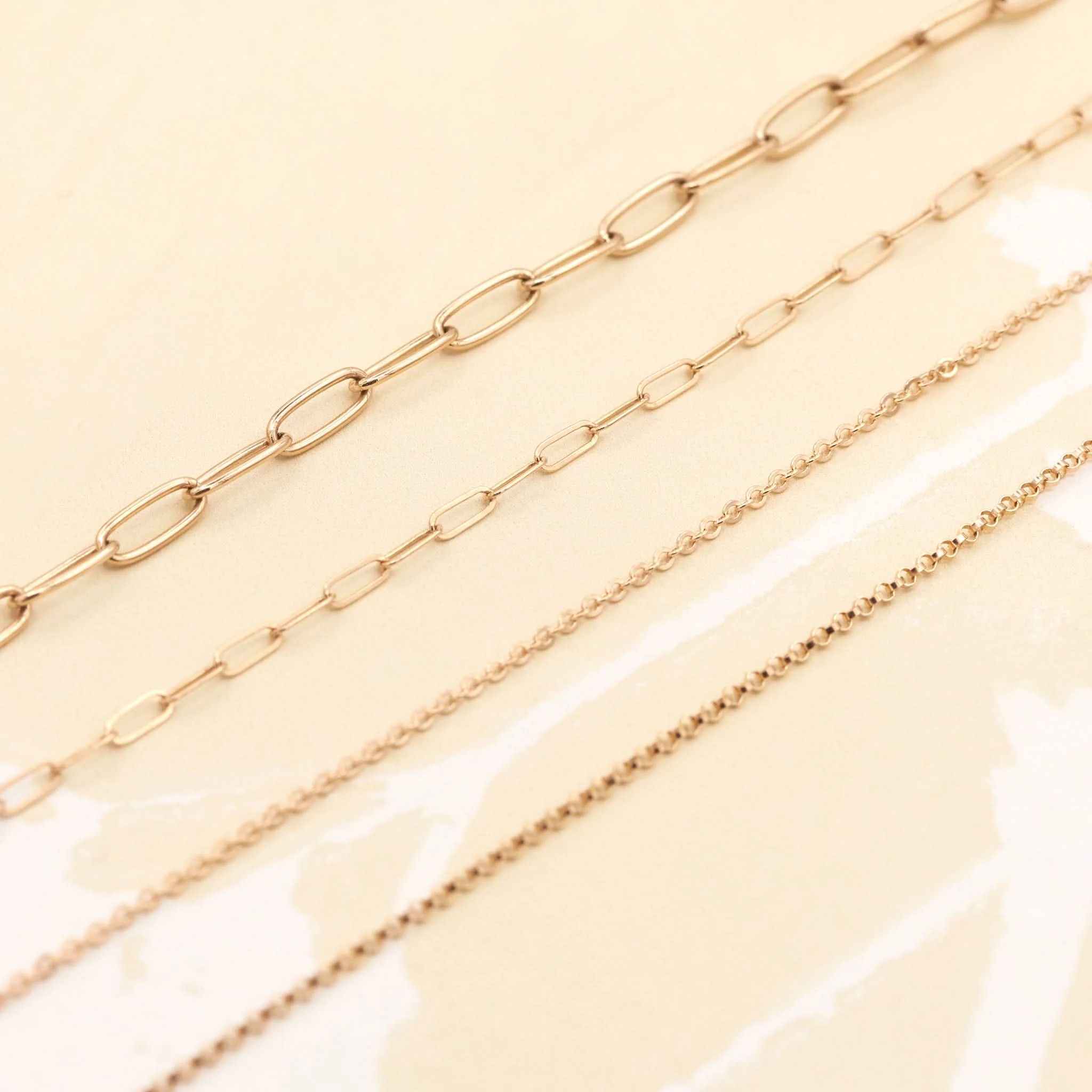 Mia Bracelet in 14k Gold - Image 3
