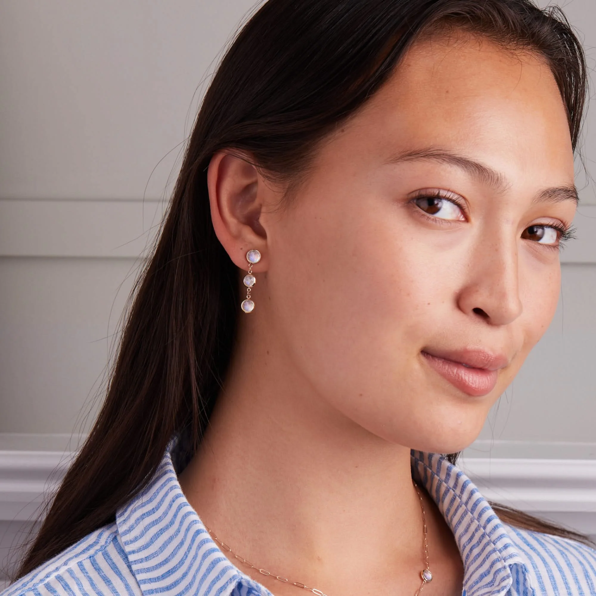Newport Grand 3 Moonstone Earrings in 14k Gold (June) - Image 3