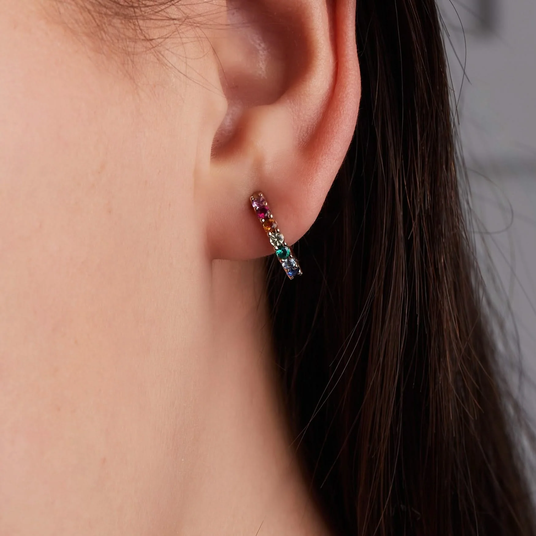 Rainbow Rosecliff Huggie Hoop Earrings in 14k Gold - Image 3