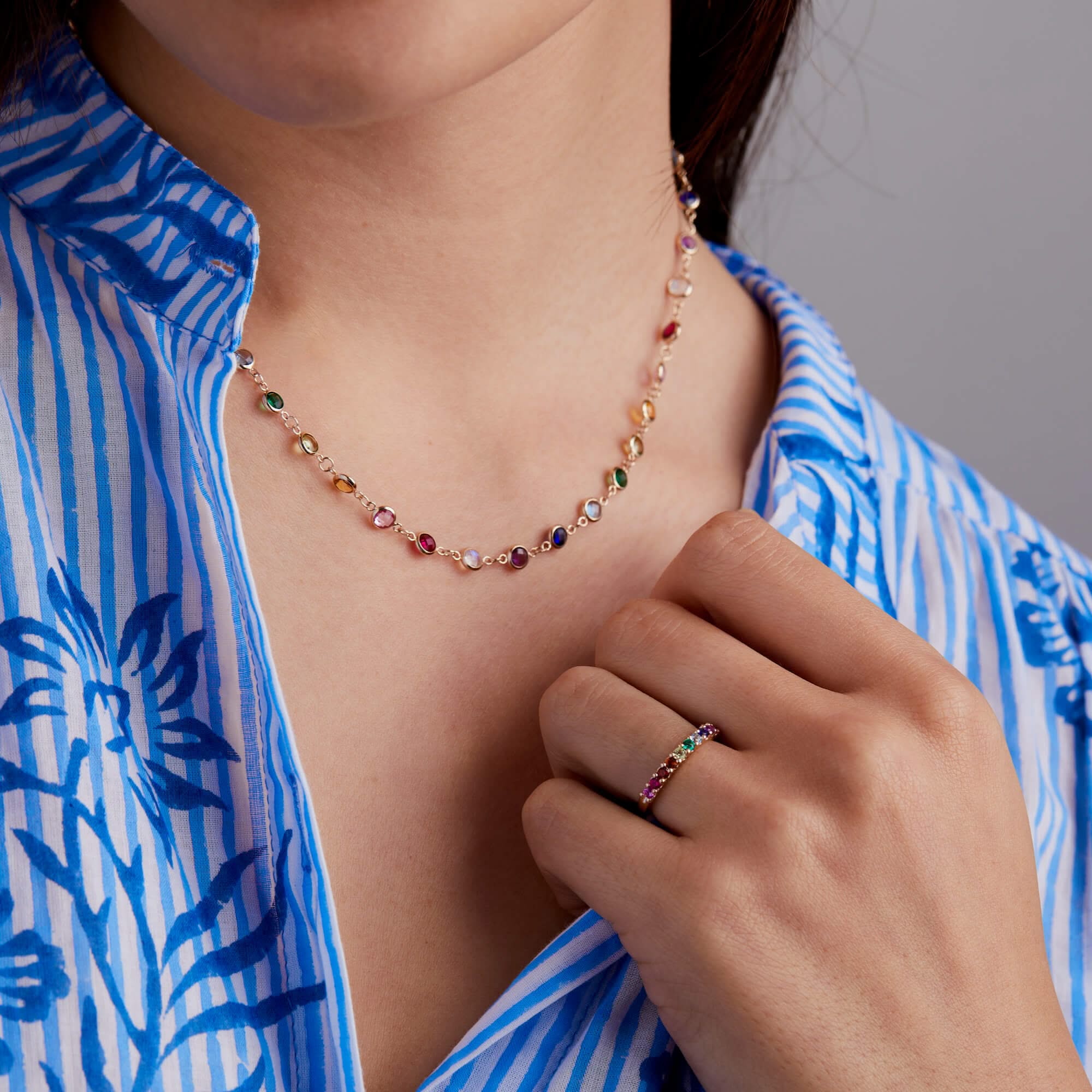 Rainbow Rosecliff Stackable Ring in 14k Gold - Image 2