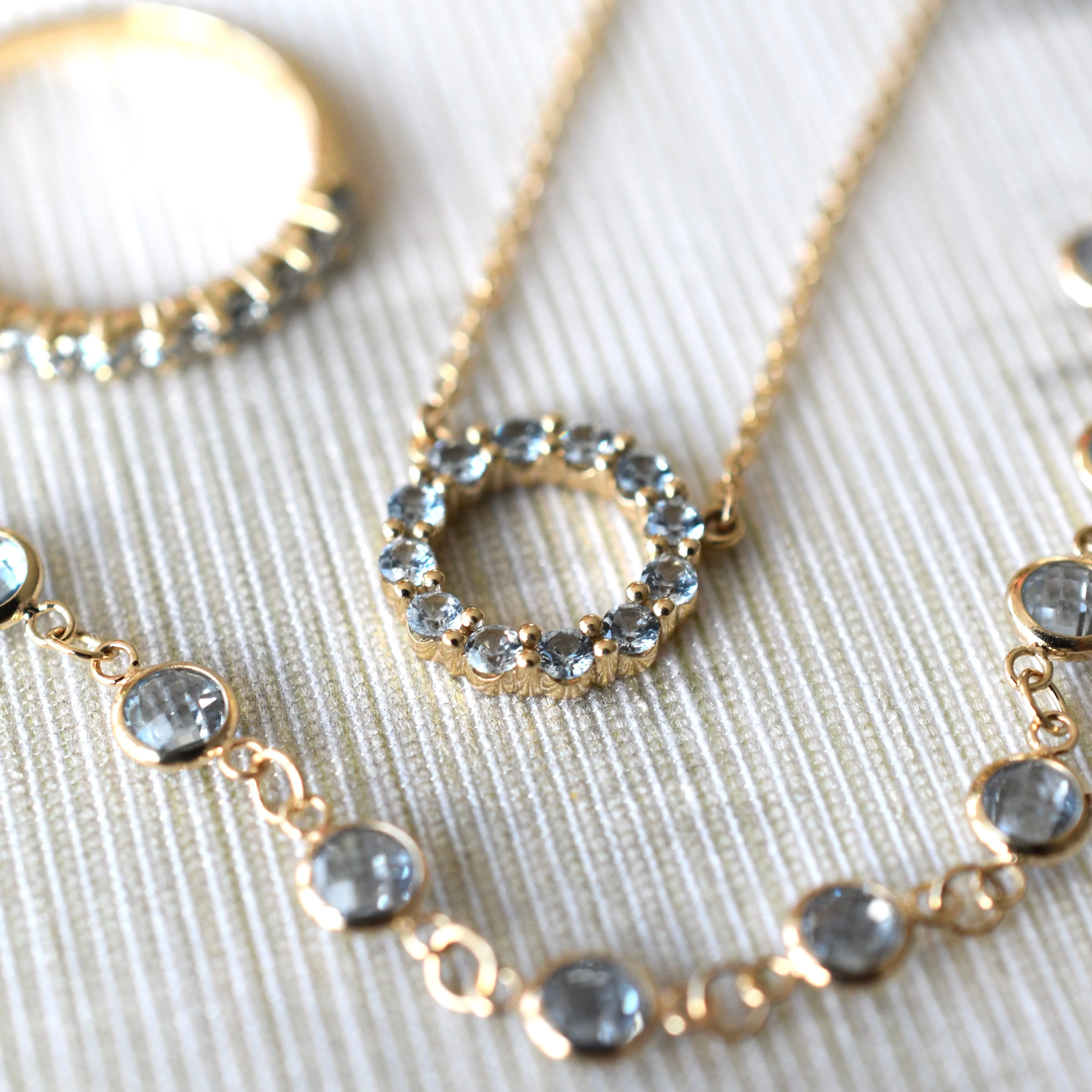 Rosecliff Small Circle Aquamarine Necklace in 14k Gold (March) - Image 9