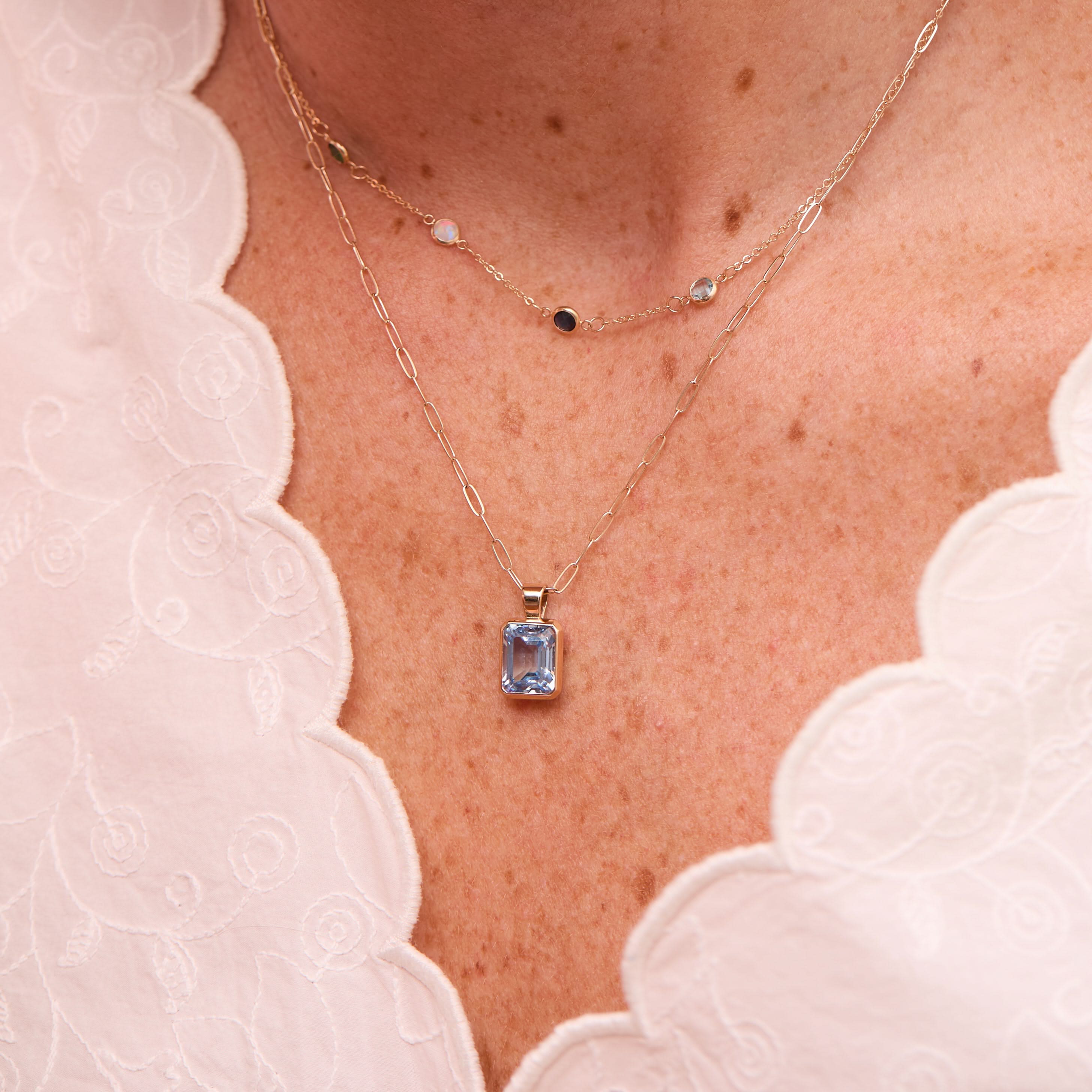 Warren Aquamarine Pendant in 14k Gold (March) - Image 9