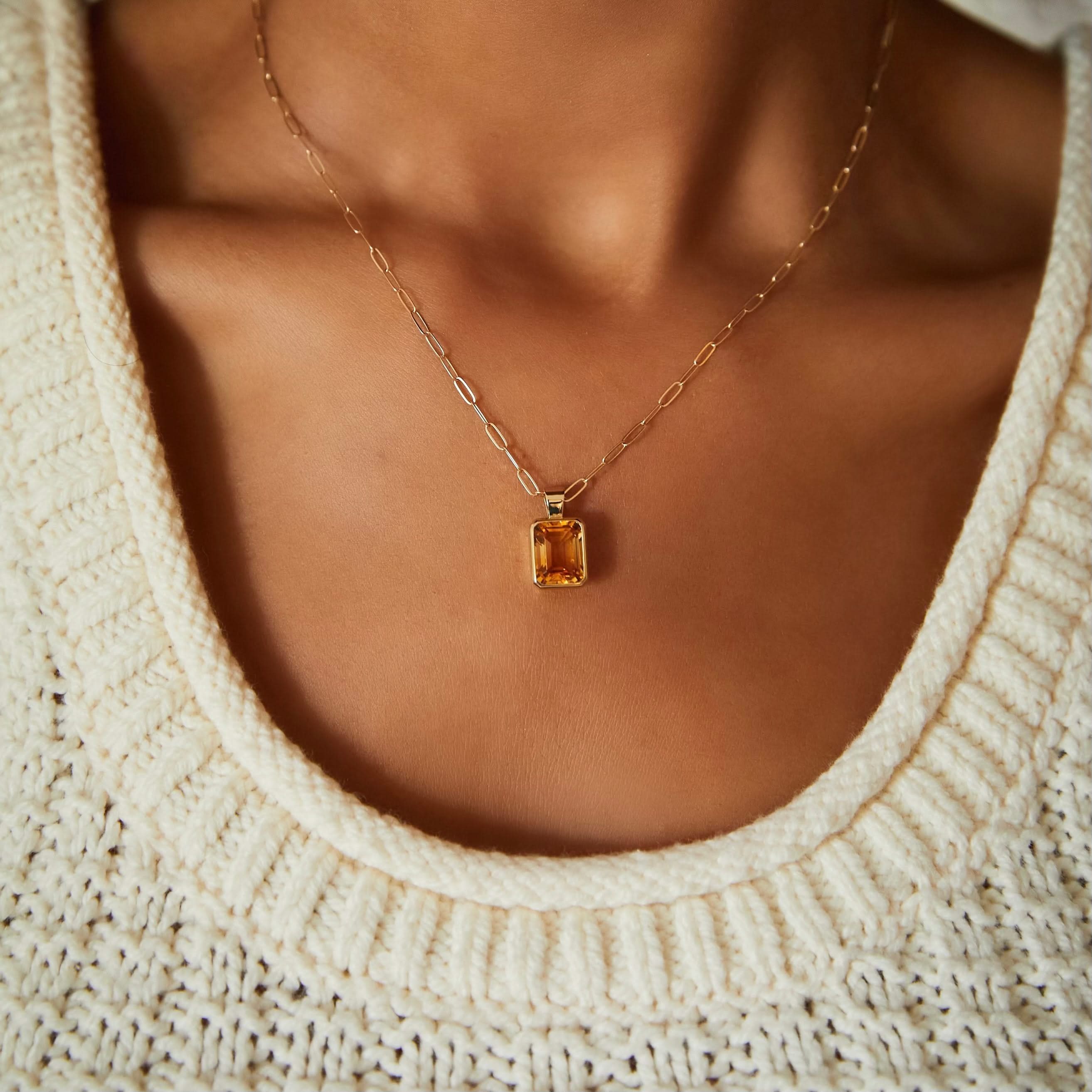 Warren Citrine Pendant in 14k Gold (November) - Image 10