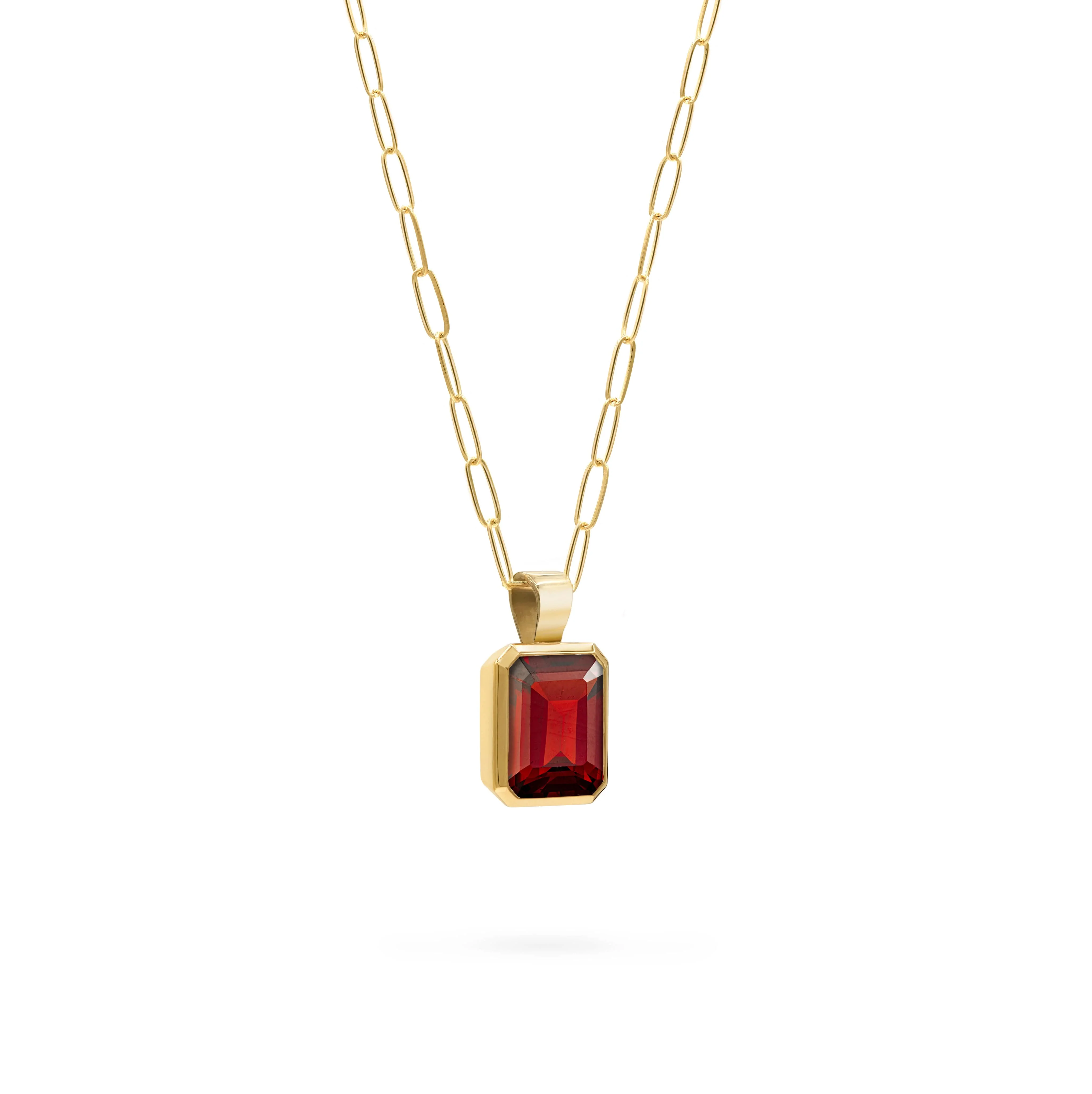Warren Garnet Pendant in 14k Gold (January) - Image 4