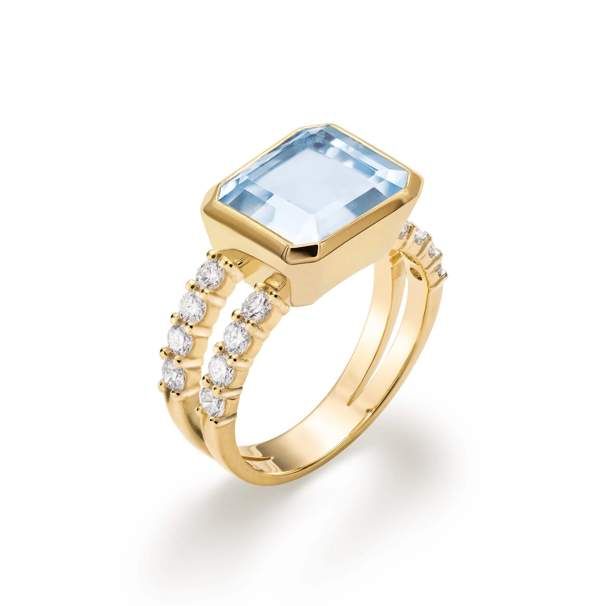 Warren Horizontal Aquamarine Ring with Diamonds in 14k Gold (March) - Image 5