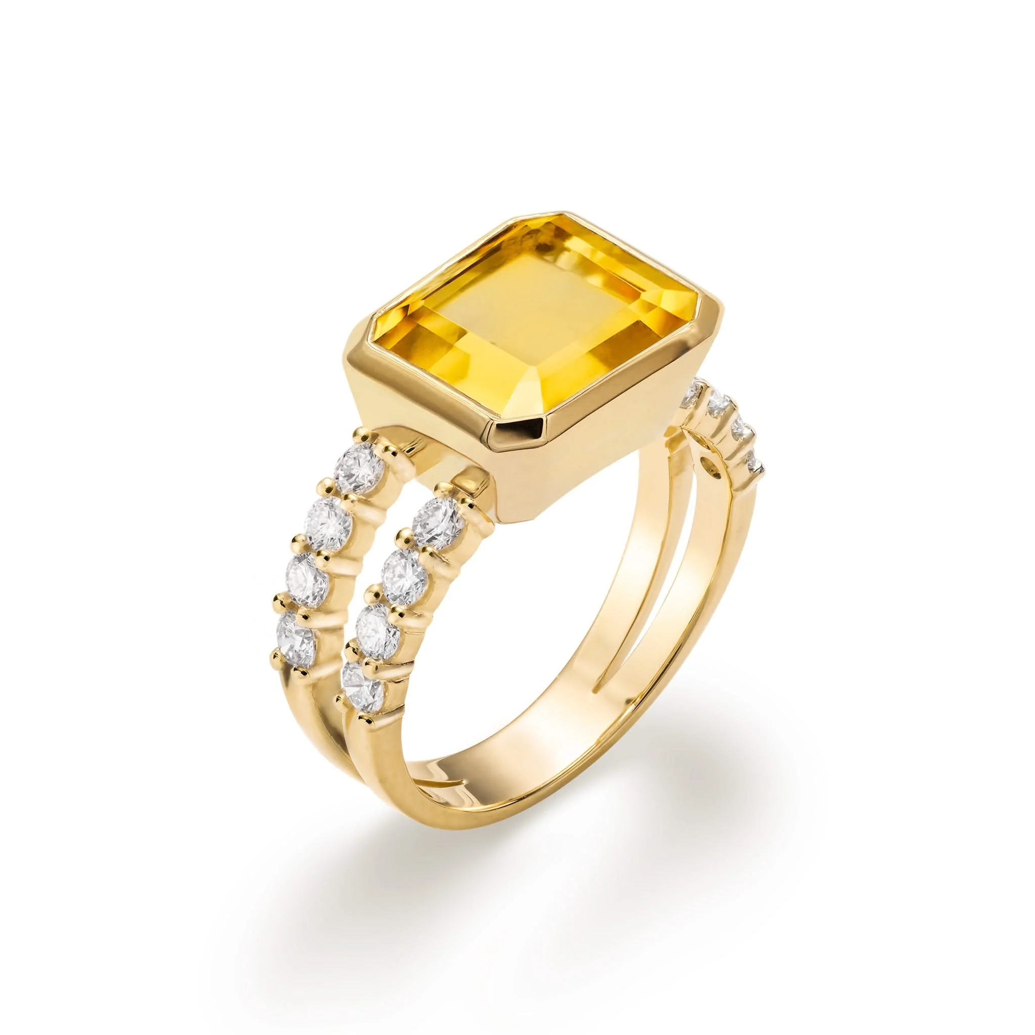 Warren Horizontal Citrine Ring with Diamonds in 14k Gold (November) - Image 4