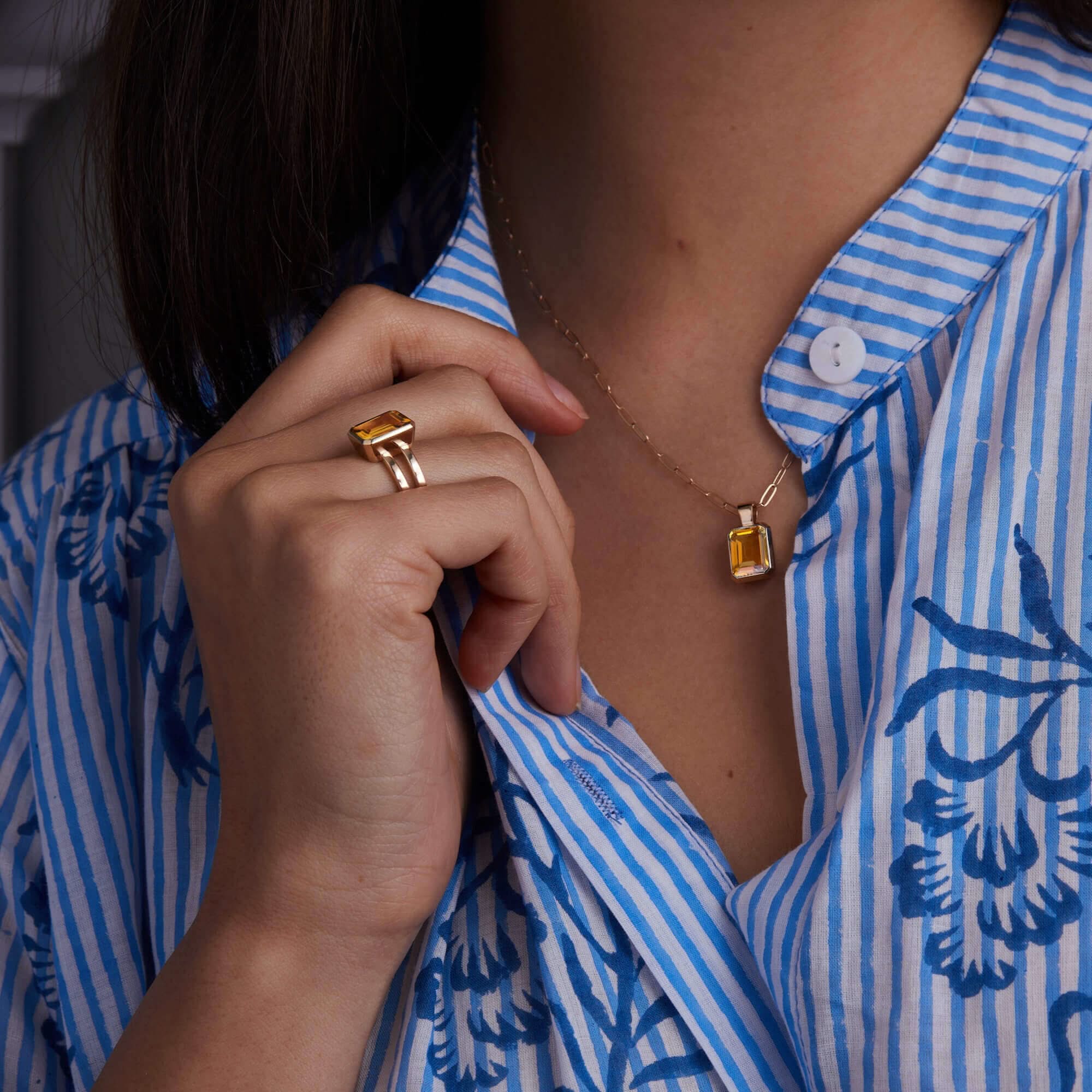 Warren Vertical Citrine Ring in 14k Gold (November) - Image 3