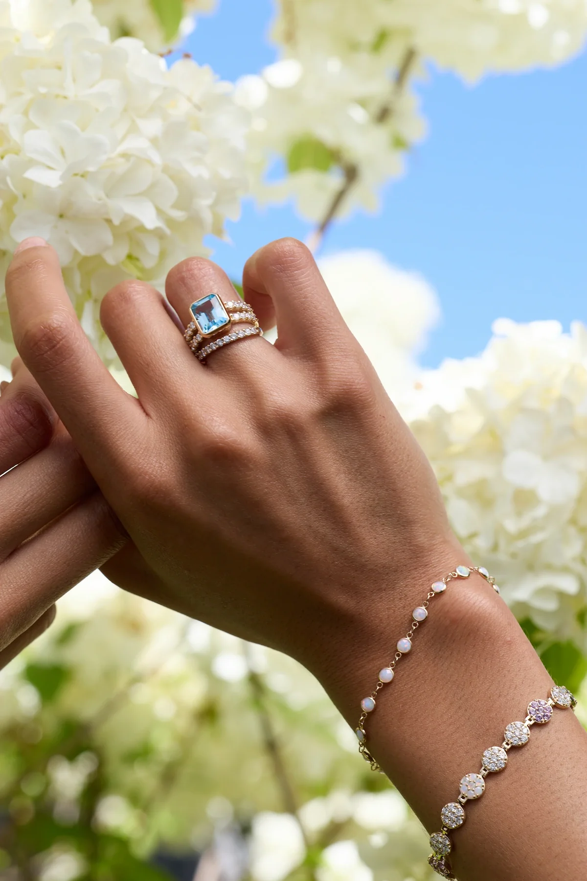 Warren Vertical Nantucket Blue Topaz Ring with Diamonds in 14k Gold (December) - Image 6